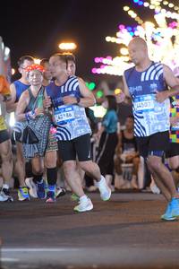 BIB: 43986, 44503
                            <button type="button" onclick="openModal(23058716)" class="btn btn-primary btn-sm float-right btn-popup" data-toggle="modal" data-target=".modal-high-quality">
                        <i class="fas fa-shopping-cart"></i> Add to Cart
                    </button>
                                            <button type="button" onclick="isThisMe(23058716, true)" class="btn btn-success btn-sm float-right btn-popup btn-isme hidden" data-toggle="tooltip" data-placement="bottom" title="นี่คือรูปของคุณใช่ไหม คลิกที่นี่เพื่อเอาเข้าอัลบั้ม">
                        <i class="fas fa-plus"></i> Add to album
                    </button>
                    <button type="button" onclick="isThisMe(23058716, false)" class="btn btn-warning btn-sm float-right btn-popup btn-isnotme hidden">
                        <i class="fas fa-ban"></i> Remove from album
                    </button>